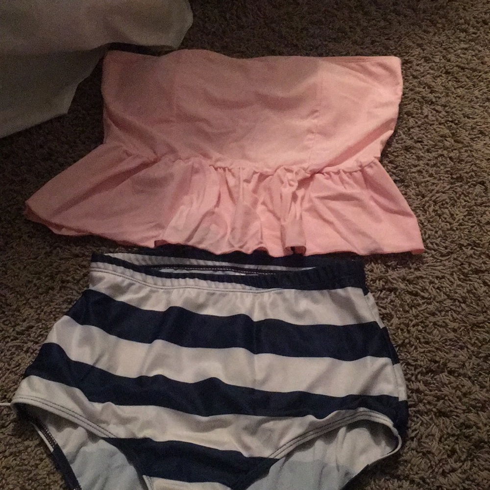 Swim suit